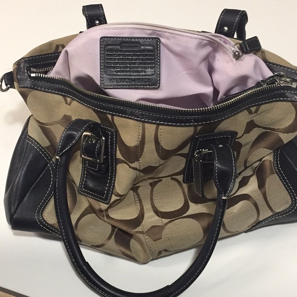 Coach - Picture 3 of 4